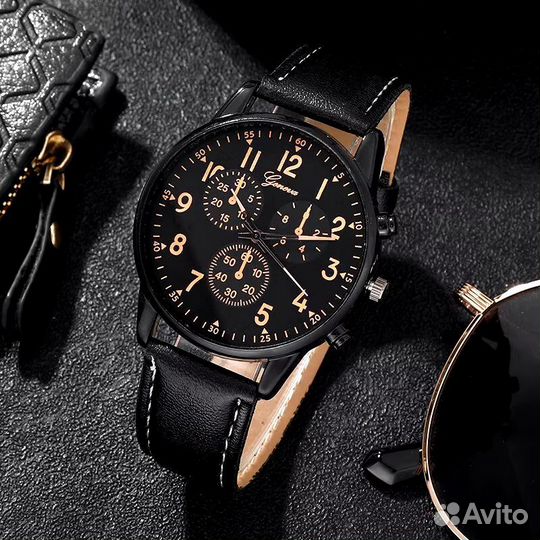 Часы наручные мужские кварцевые