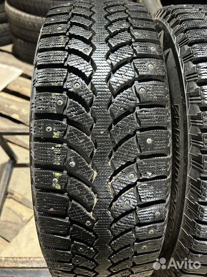 Bridgestone Blizzak Spike-01 195/65 R15