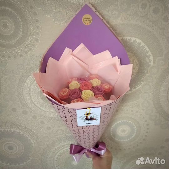 Шоколадные розы букет на 1 сентября