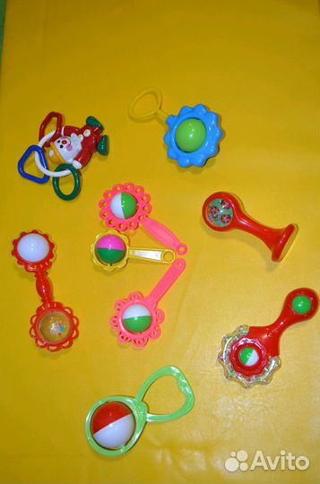 Погремушки+мягкие игрушки+развивающие игрушки