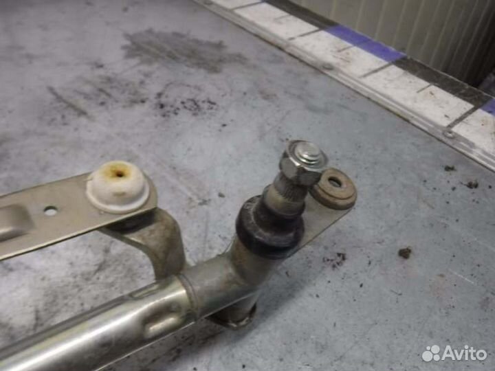 Трапеция стеклоочистителей Лада Калина 21114 2007