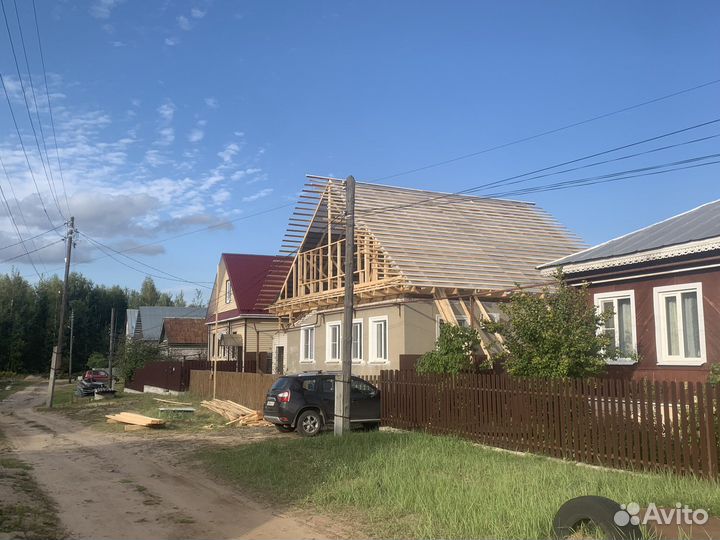 Бригада строителей