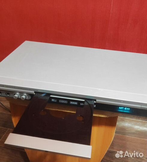 Dvd проигрыватель Akira