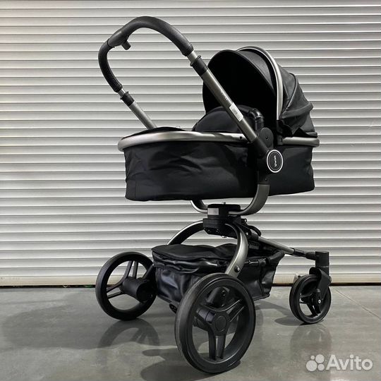 Коляска 3 в 1 и 2 в 1 новая