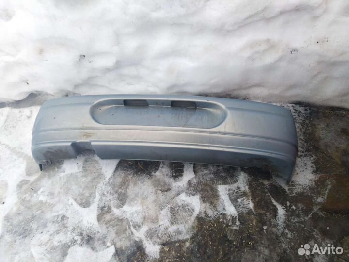 Задний бампер