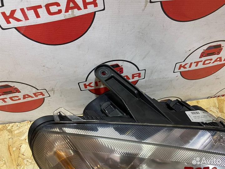 Фара правая Ford Focus C-Max