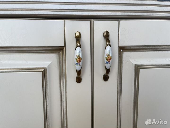 Комод-тумба под телевизор