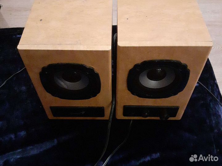 Колонки для компьютера genius