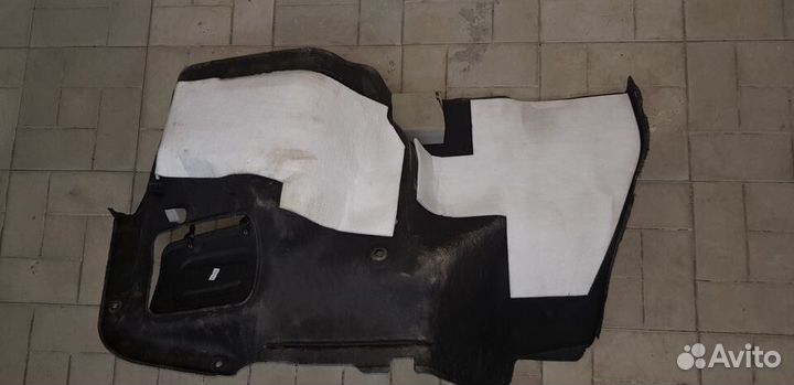 Kia Rio Обивка багажника левая 2011-2017 год