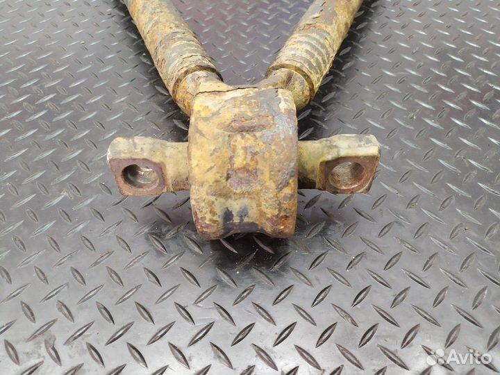 41218620 Тяга реактивная V-образная Iveco Stralis