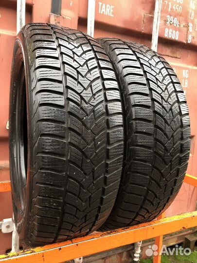 Esa-Tecar Super Grip 9 HP 205/60 R16