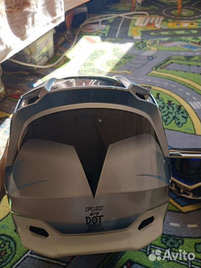 Шлем fox v1
