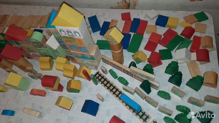 Деревянный конструктор Томик