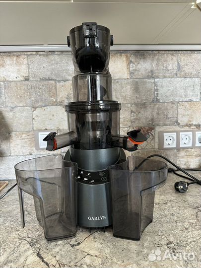 Соковыжималка шнековая Garlyn
