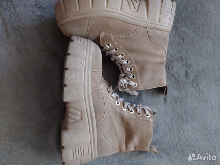 Ботинки демисезонные