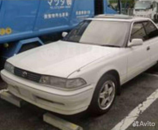 Планка под Фары для Toyota Mark ll 81