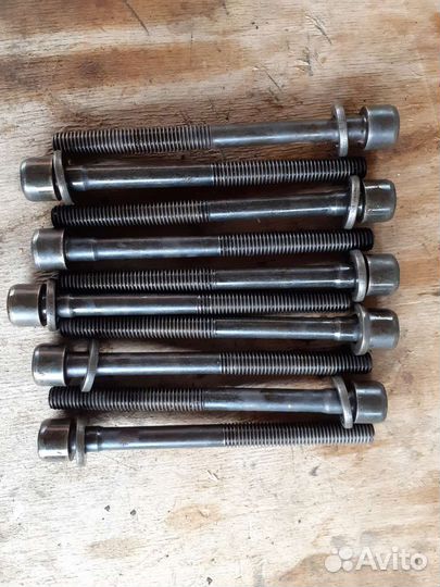 Болты гбц nissan HR15/16