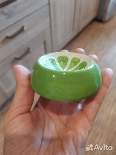 Кормушка для мелких грызунов