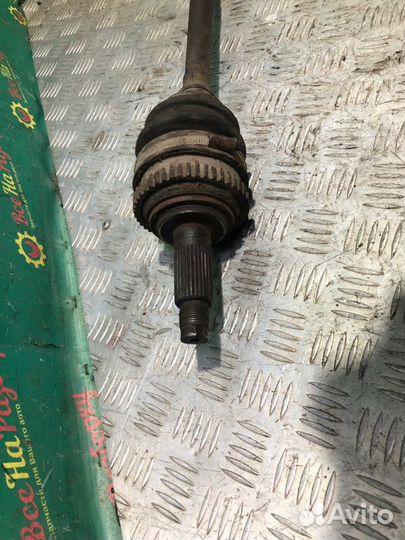 Привод передний левый Kia Carens