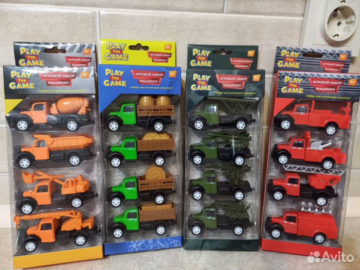 Набор машинок