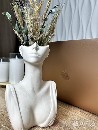 Ваза для декора, сухоцветов