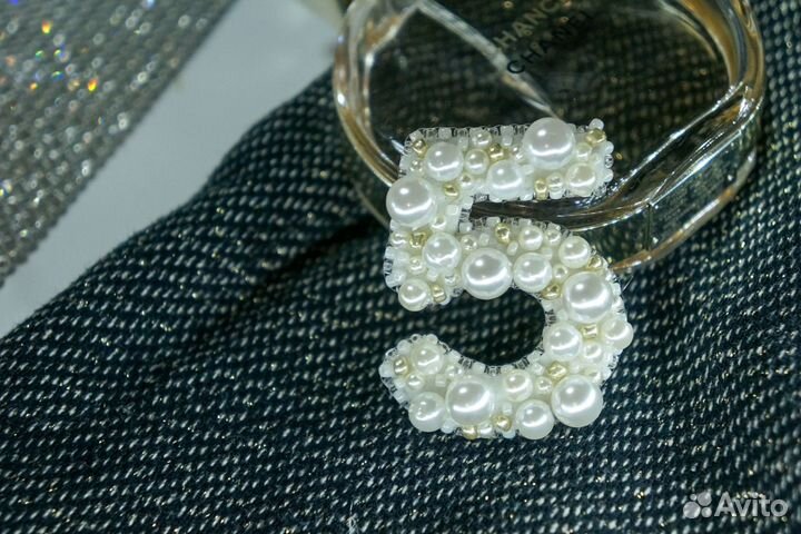 Сет брошей в стиле Chanel
