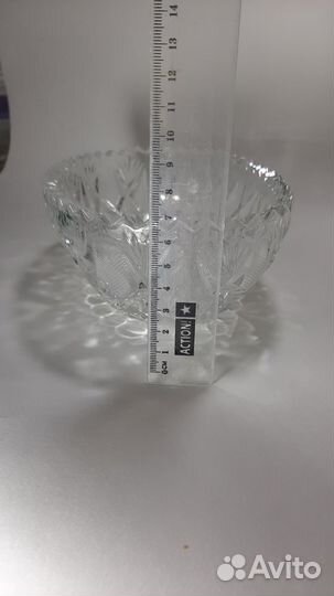 Хрустальная ваза
