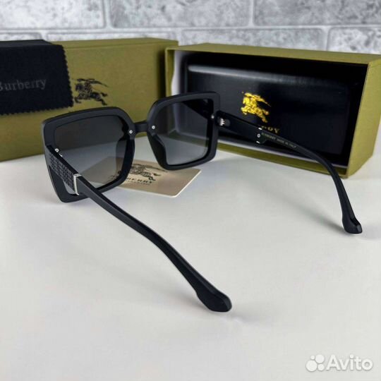 Очки Burberry London