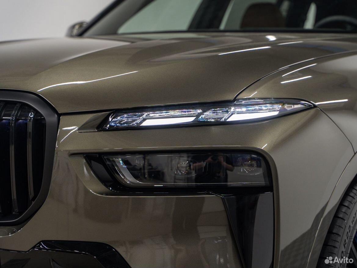 BMW X7 3.0 AT, 2026