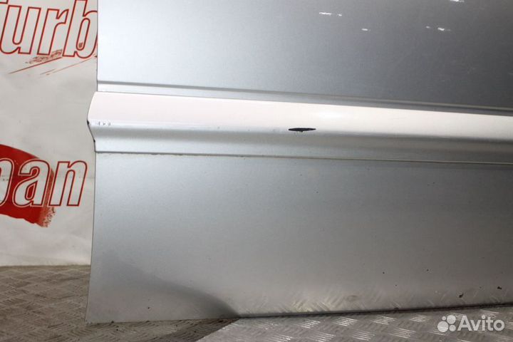 Дверь передняя правая Opel Zafira A