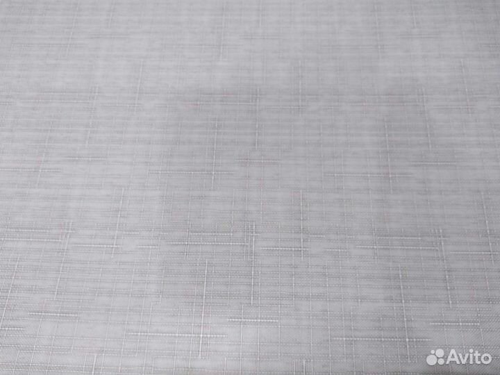 Штора рулонная и карнизы с тюлью (все в описании)