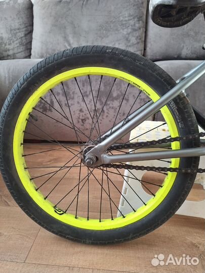 Трюковой велосипед bmx