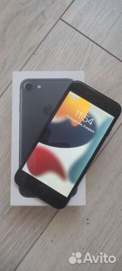 iPhone 7, 32 ГБ