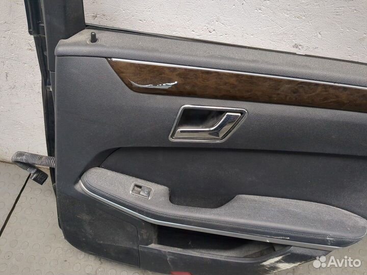Дверь правая задняя Mercedes E W212