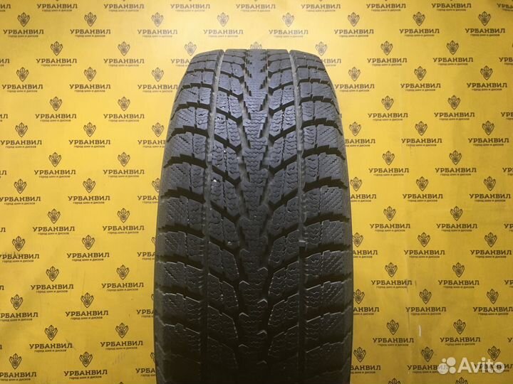 Toyo Winter Tranpath S1 215/65 R16 98Q