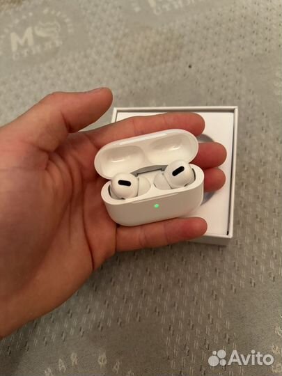 Наушники airpods pro