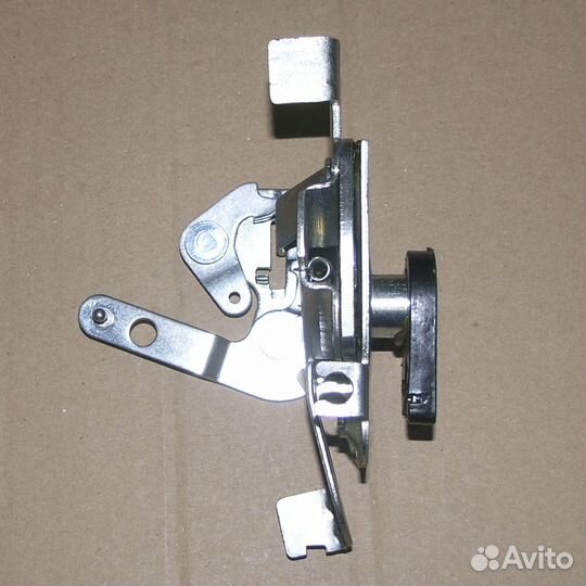 Замок двери урал (с 10.2009г.) левый