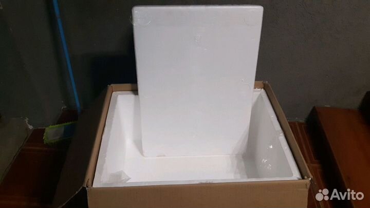 Коробка пенопластовая (термоконтейнер)