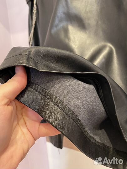 Кожаные шорты-бермуды женские (44)