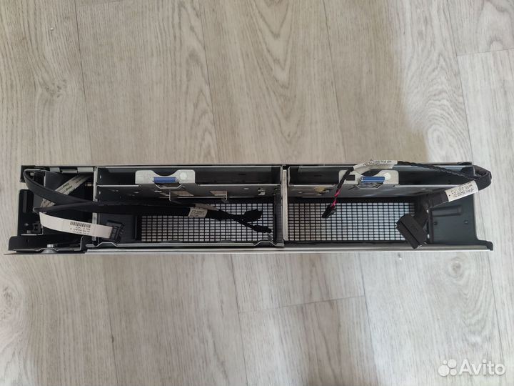 Передняя панель севера HP DL380p G8