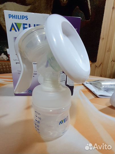 Молокоотсос Philips Avent ручной SCF330 +бутылочки