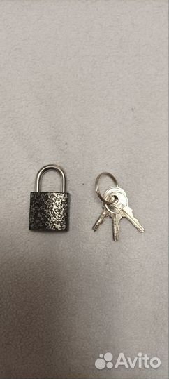 Замок навесной
