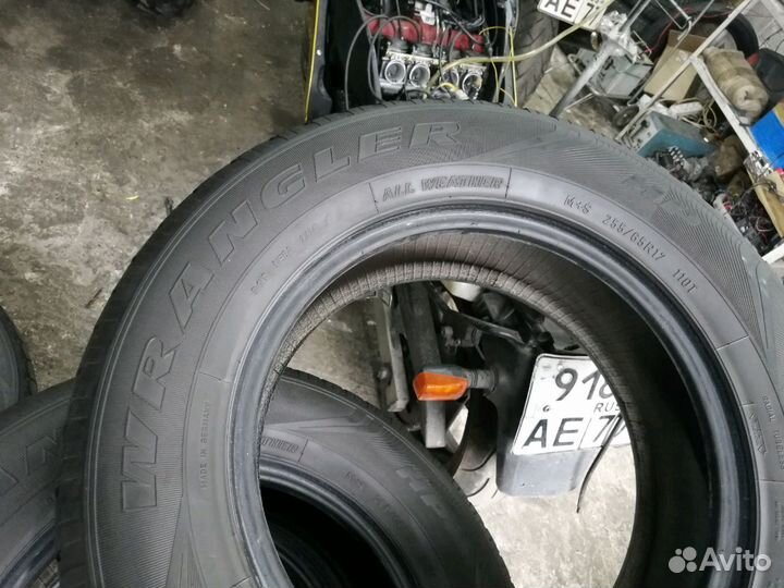 Goodyear Wrangler HP 255/65 R17