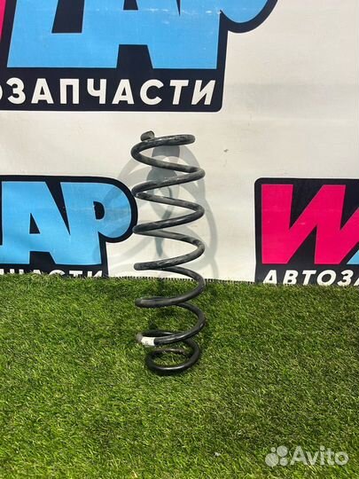 Пружина задняя Volkswagen Jetta 7 2019 5Q0511121AE