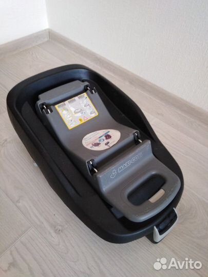 Автолюлька Maxi Cosi cabriofix, база, кресло Pearl