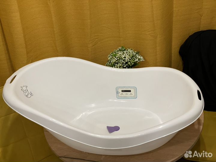 Ванночка для купания новорожденного