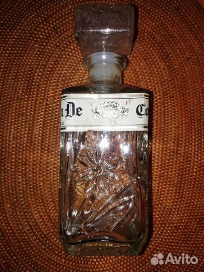Бутыль хрустальная Eau deCologne