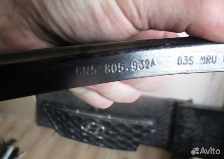 Кронштейн фары Фольксваген Поло 6N5 805 932 A