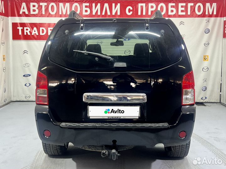 Nissan Pathfinder 2.5 МТ, 2006, 208 747 км