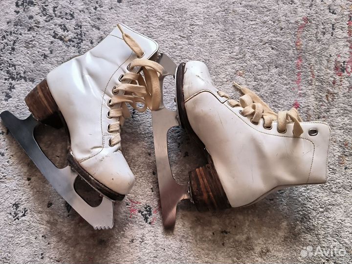 Фигурные коньки скороход